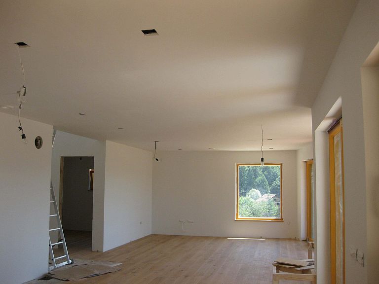 Bereiten Sie den gesamten Raum für die Bemalung vor